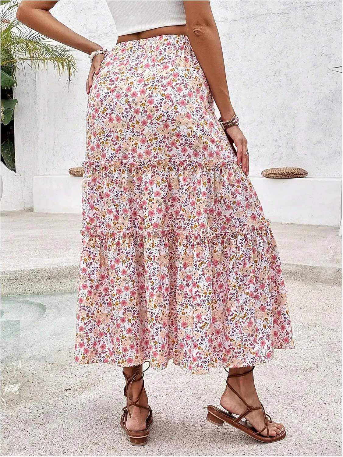 WDIRARA Women's Floral Elastic Waist Tiered Ruffle A Line Skirt Boho Flowy Long Skirt