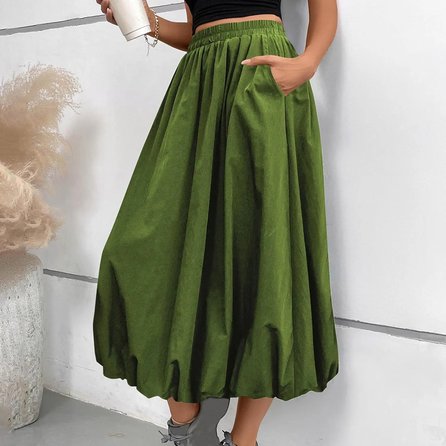 Women Casual Midi Skirts 2025 Summer Trendy Solid Color Elastic Waist Flowy A-Line Versatile Skirt with Pocket