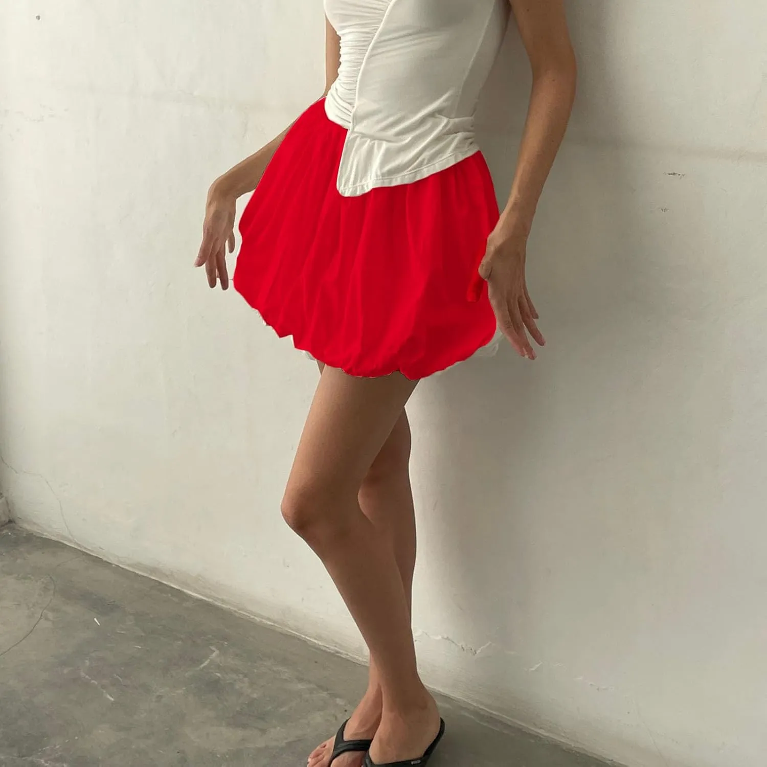 Women Pleated Bubble Mini Skirt Y2k Ruffle Hem Elastic Waist Puffy Short Skirt Tee Girls Cute Aline Balloon Skirt