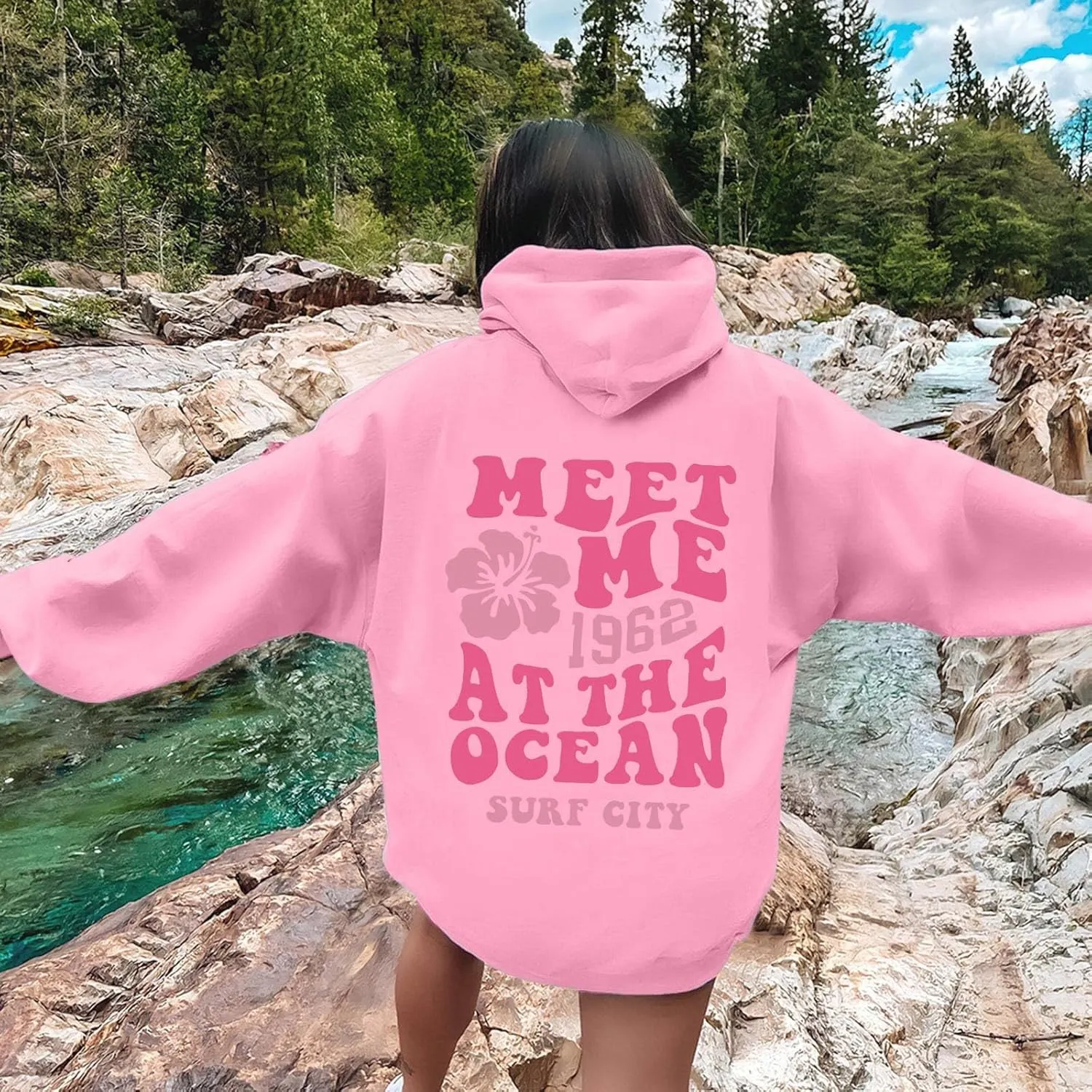 Womens Letter Print Hoodies Cute Graphic Preppy Sweatshirt Long Sleeve Pullover with Pockets 2024 Fall Winter Outfits