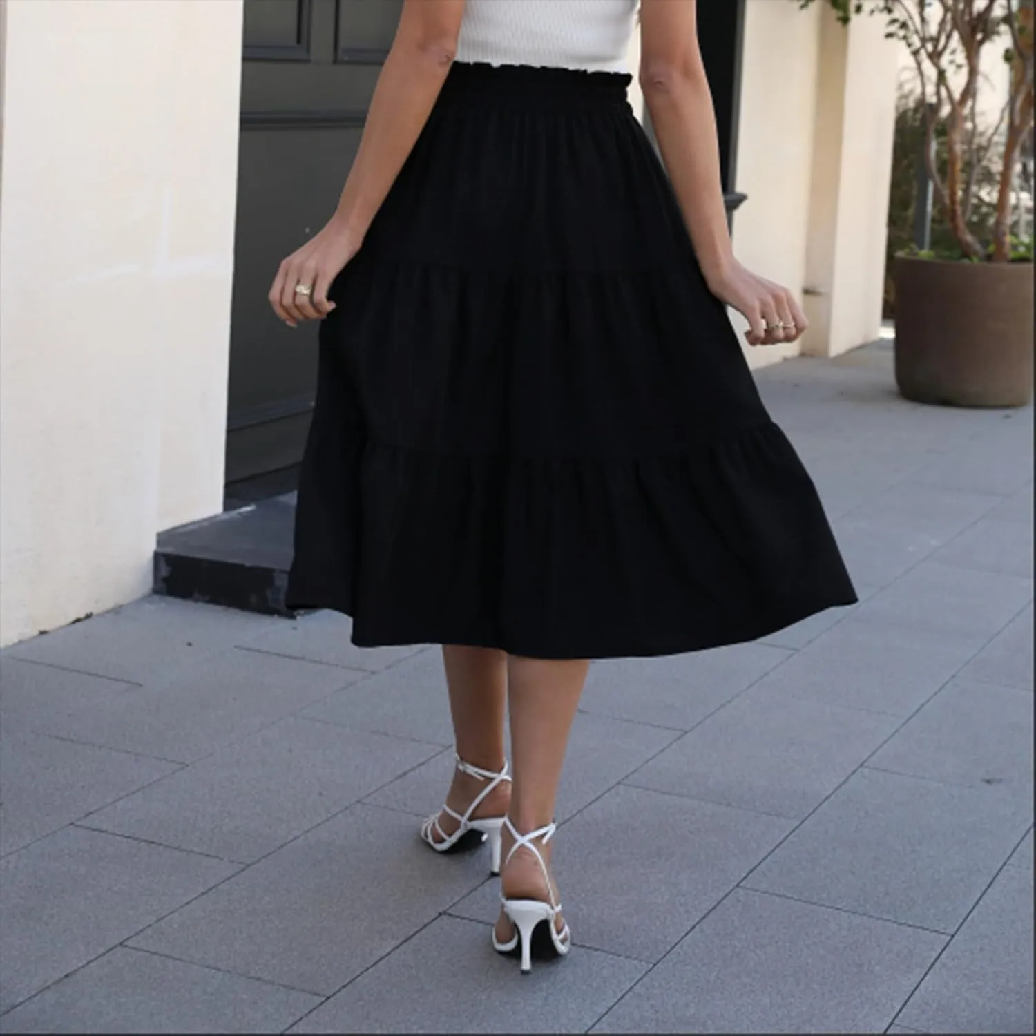 Womens Maxi Skirt 2025 Summer Comfy Tiered Elastic High Waisted Skirts Floral Boho Beach Vacation Long Skirts