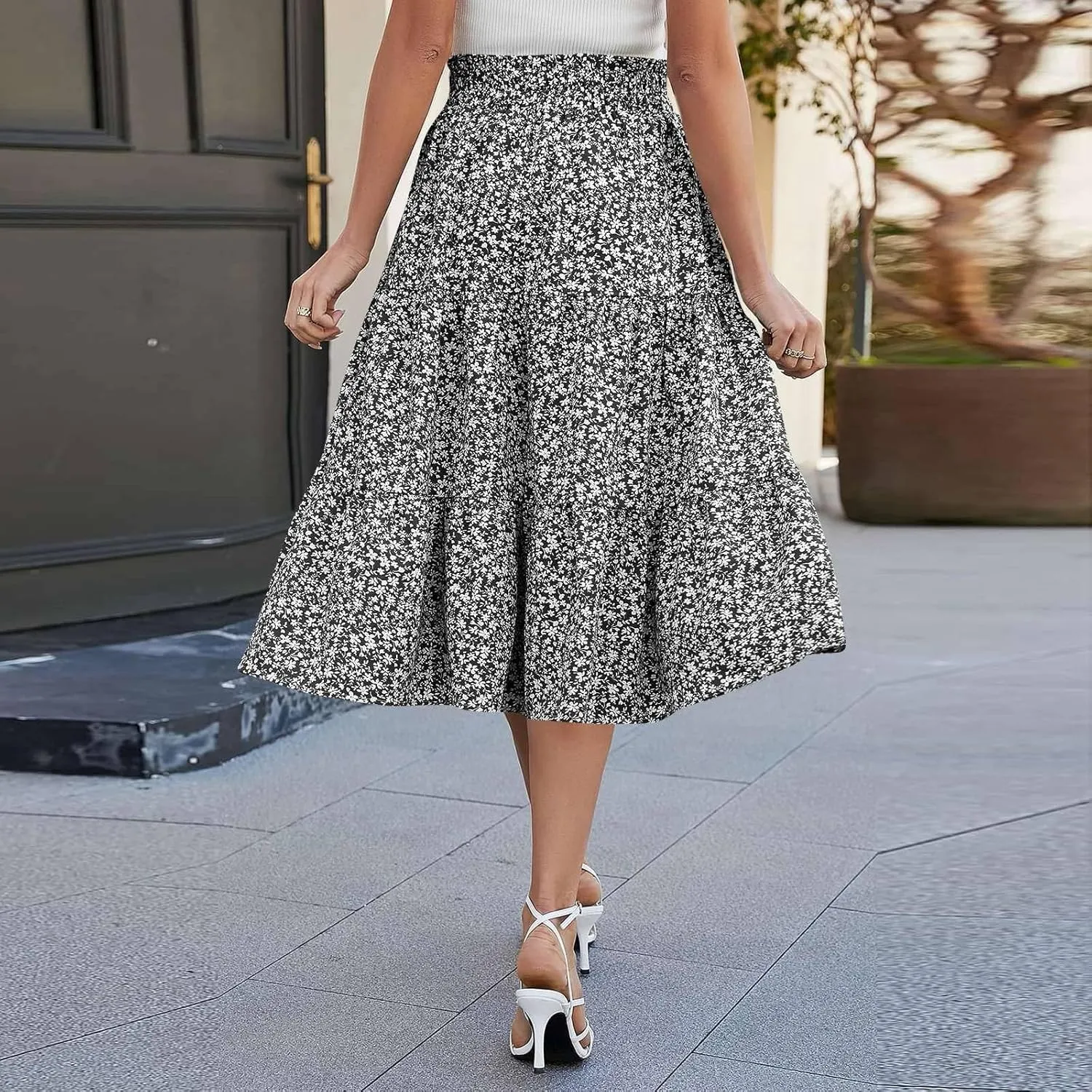 Womens Maxi Skirt 2025 Summer Comfy Tiered Elastic High Waisted Skirts Floral Boho Beach Vacation Long Skirts