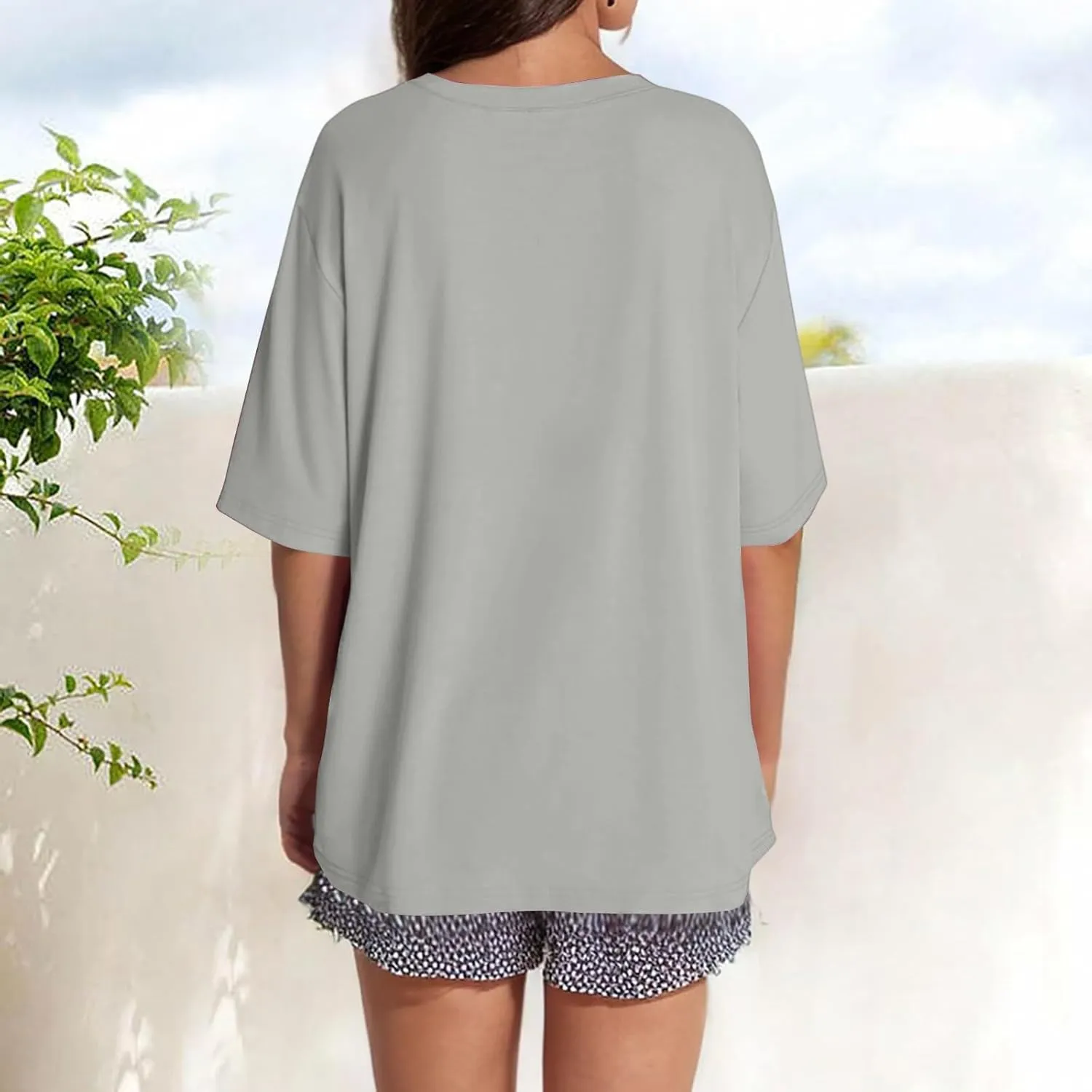 Womens Short Sleeve T-Shirts Dressy Crewneck Casual Basic Cute Summer Tops 2025 Oversize Loose Fit Fashion Clothes