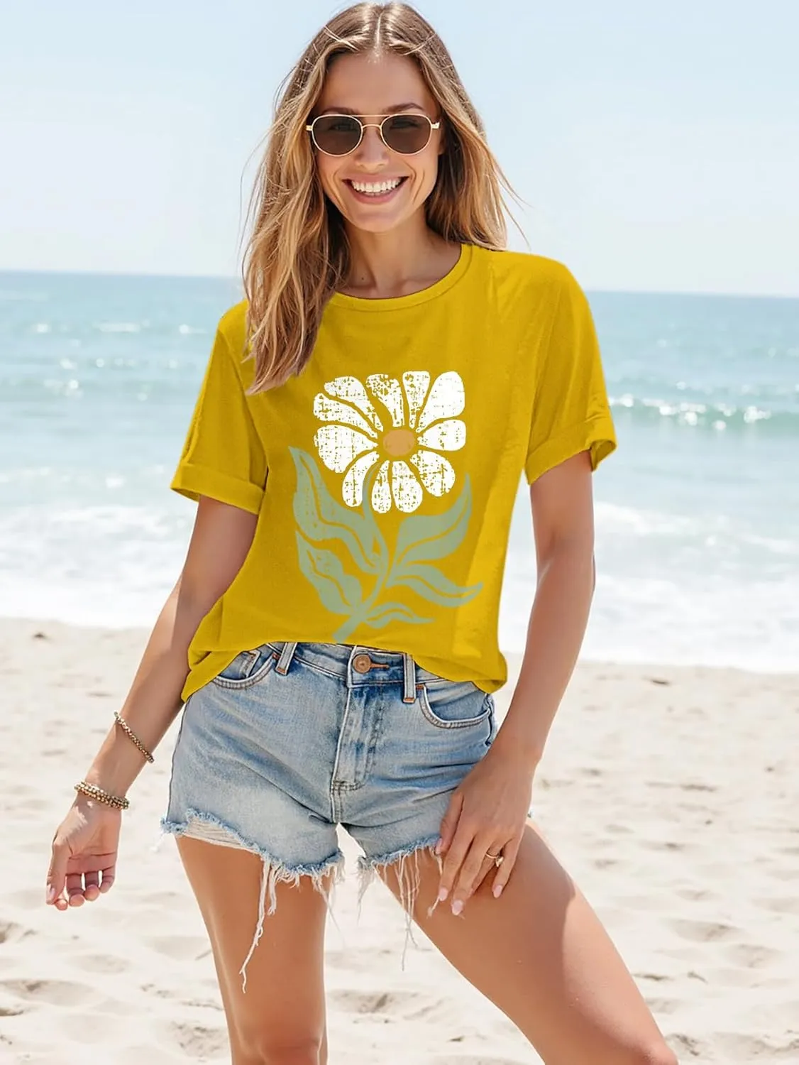 Women's Short Sleeve T Shirts Graphic Tees Crewneck Casual Loose 2025 Summer Boho Tops
