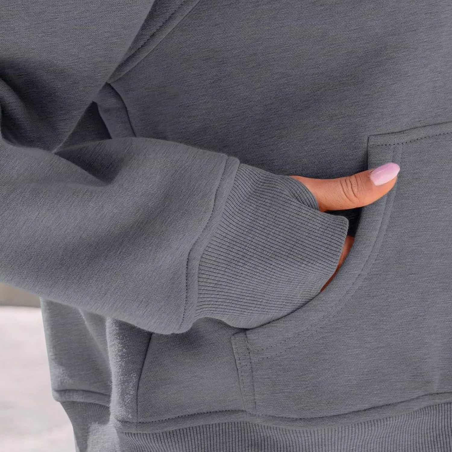 Womens Zip Up Hoodies Fleece Sweatshirts Oversized Jackets Fall Fashion Outfits Sweaters Winter Clothes